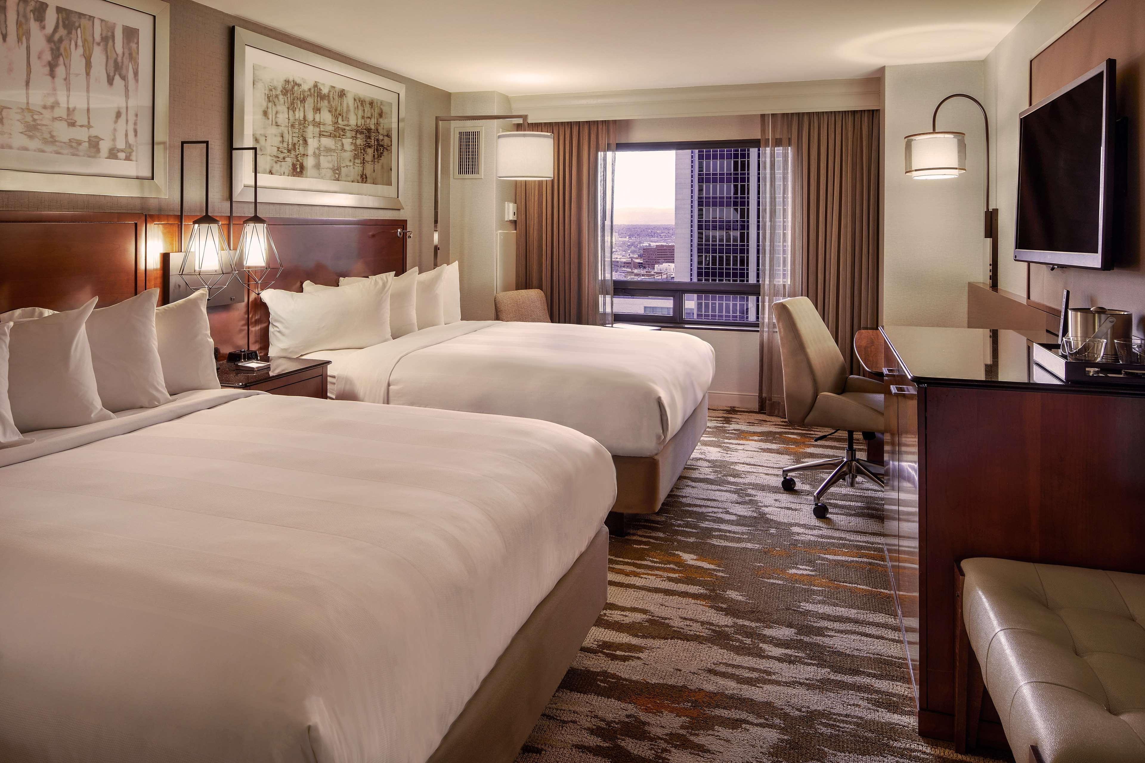 Hilton Denver City Center Extérieur photo
